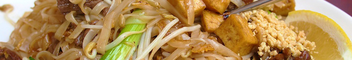 Eating Thai at Tip Thai Restaurant restaurant in Richmond, VA.
